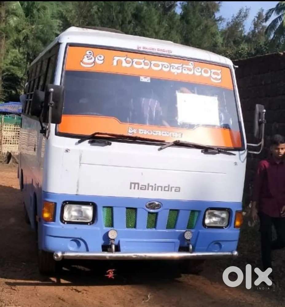 Bus Mahindra Van Second Hand Mahindra Old Tourister Van Second