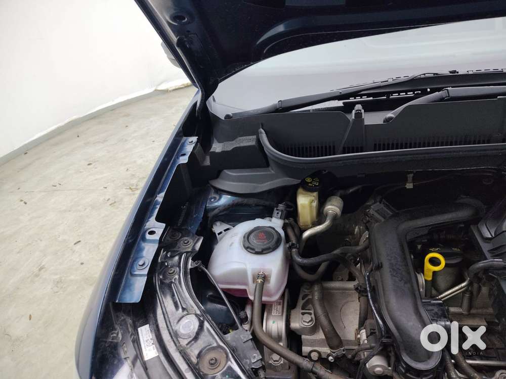 Volkswagen Taigun Topline 1.0 Tsi At (electric Seats), 2023, Petrol