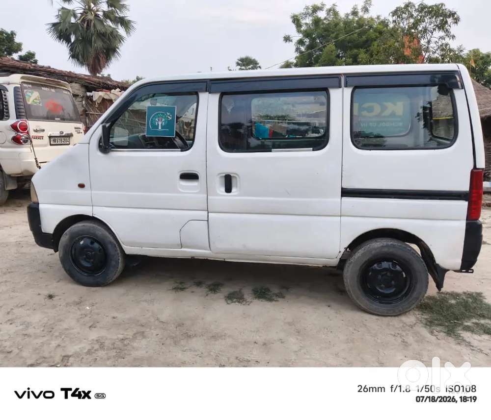 Maruti Suzuki Eeco Ac Cng 2015 Variant