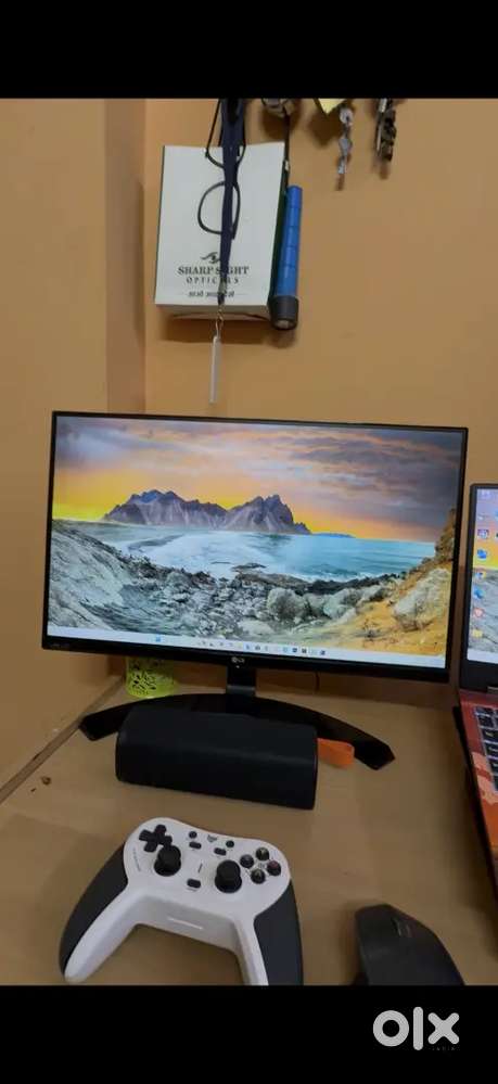 LG Full HD Monitor 22 inch