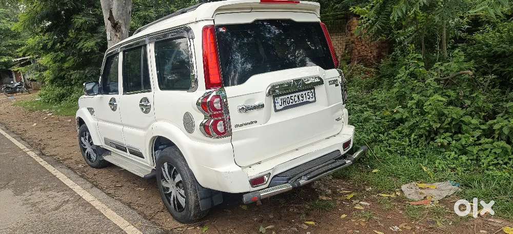 Mahindra Scorpio 2019 2.2 S5