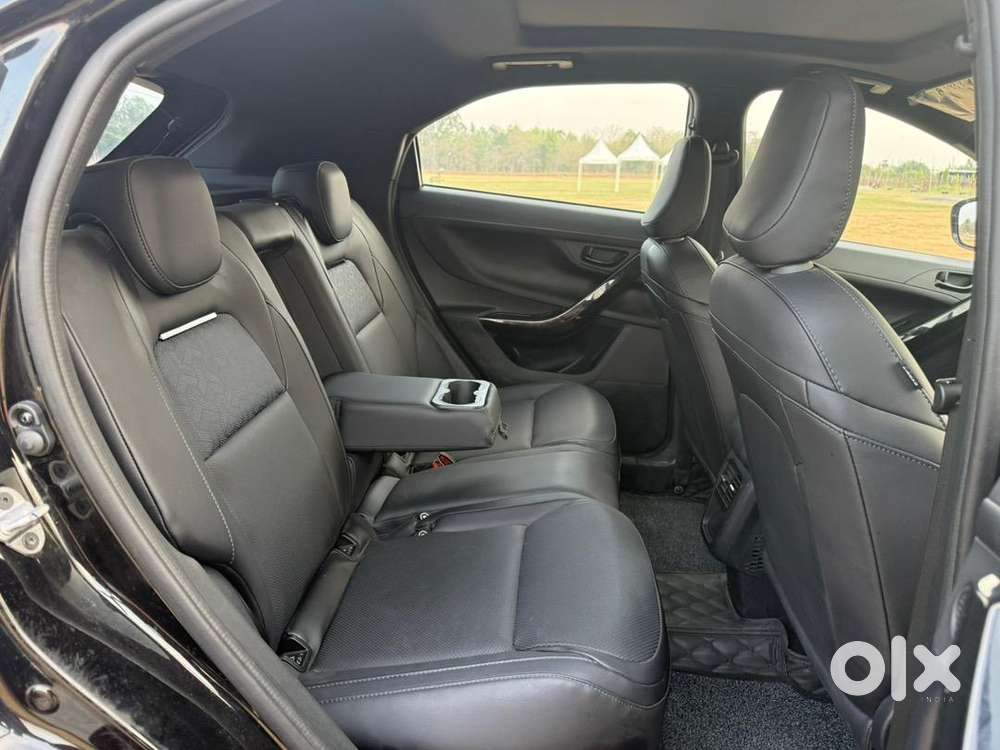 Tata Nexon Creative+ps (dca) Automatic (petrol)