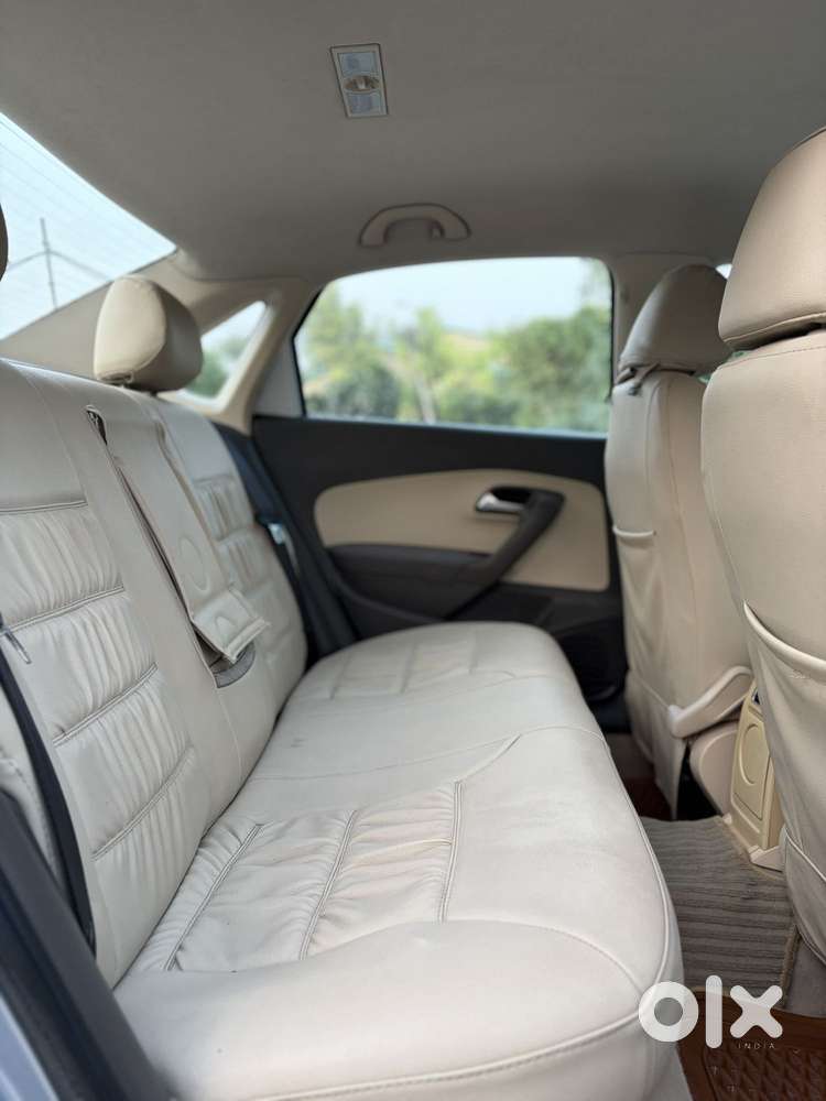 Volkswagen Vento Petrol Highline, 2012, Petrol