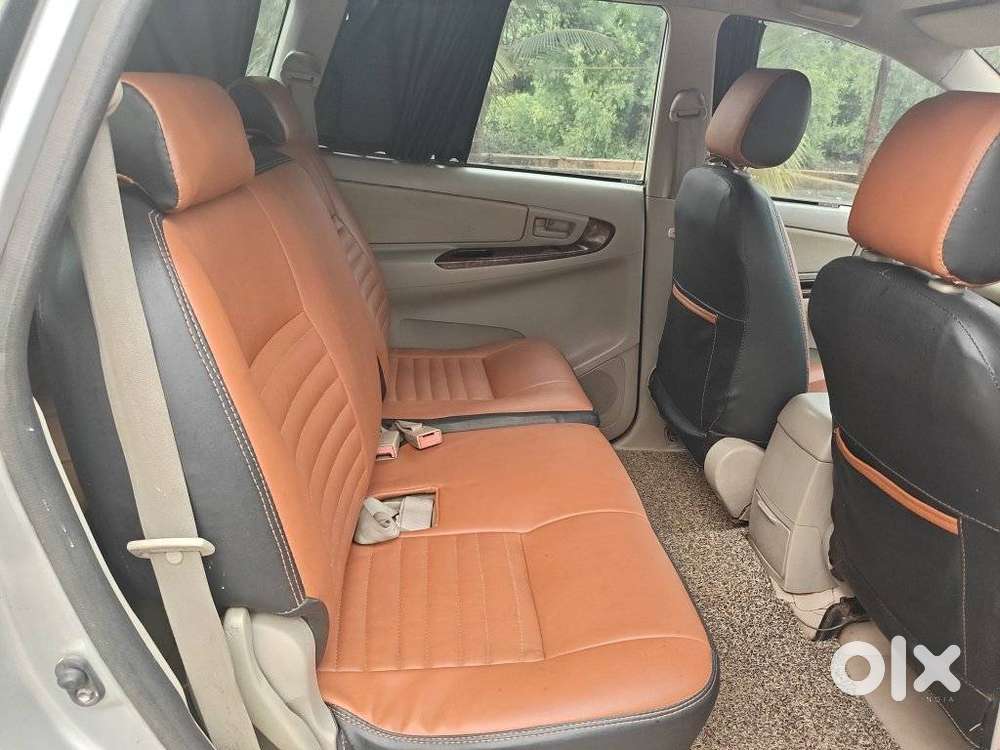 Toyota Innova 2.5 G4 Diesel 8-seater, 2009, Diesel