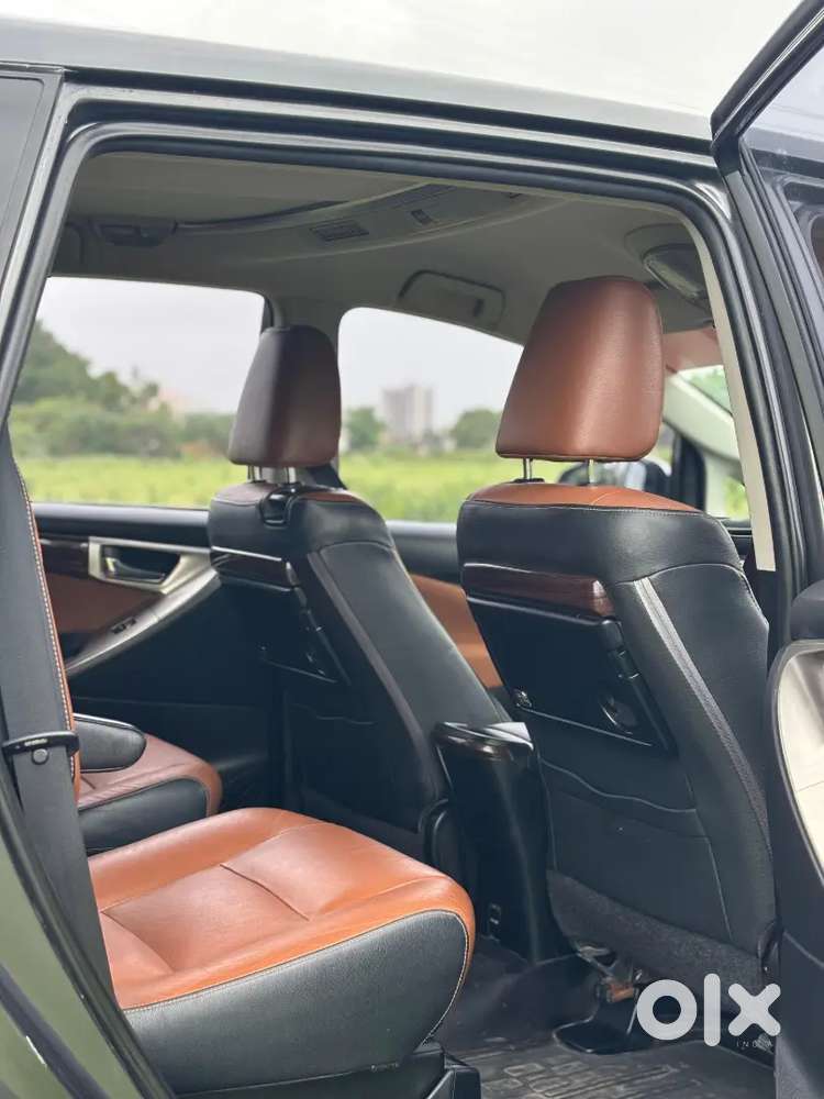 Toyota Innova Crysta 2.8 Zx