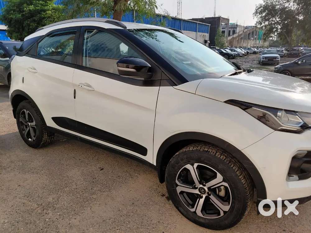 Tata Nexon Petrol Automatic 2022