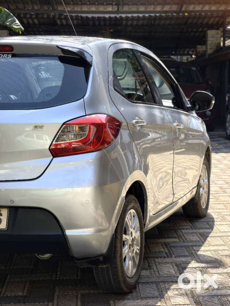 Tata Tiago 1.05 Revotorq Xz, 2016, Petrol