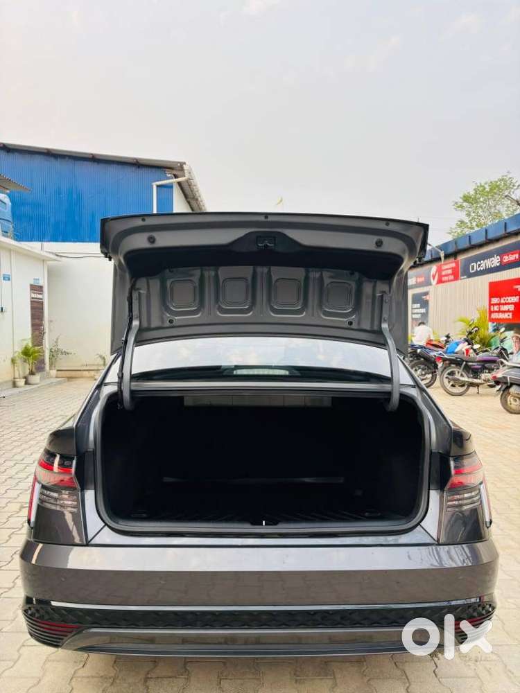 Hyundai Verna 1.5 Sx Vtvt, 2024, Petrol