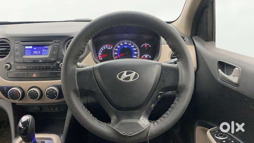 Hyundai Grand I10 2013-2016 At Sportz, 2014, Petrol