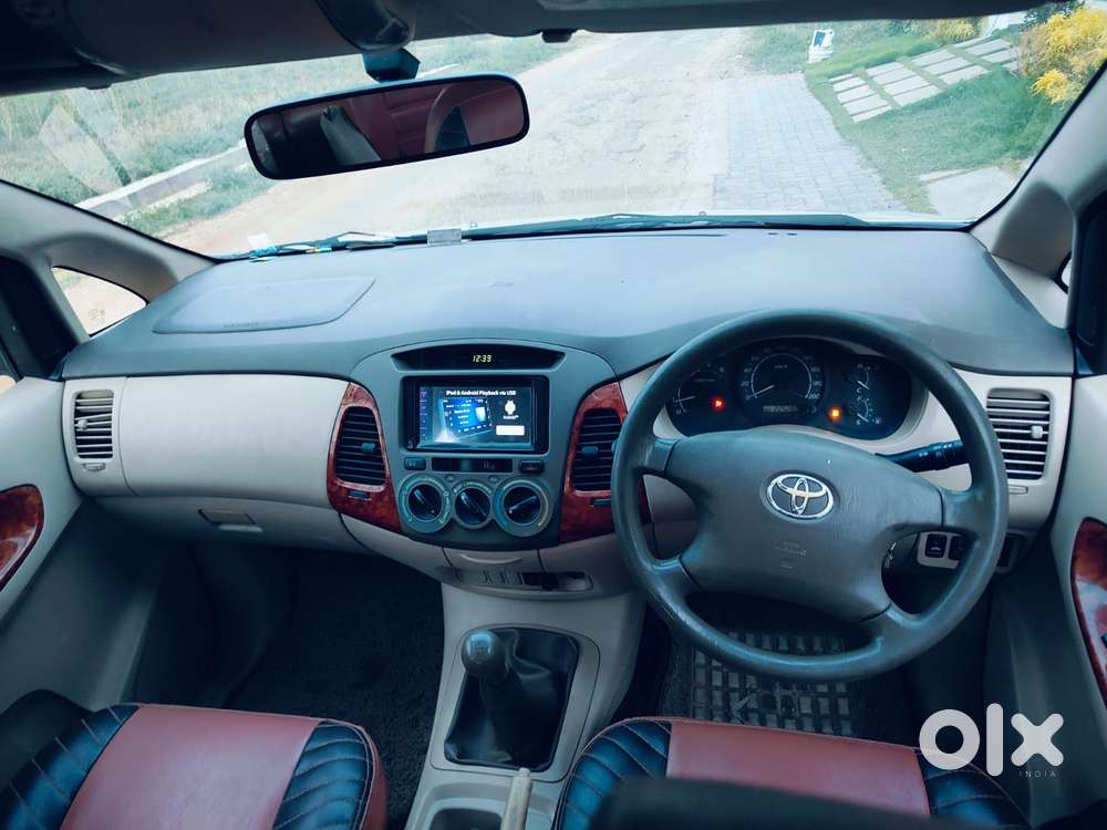 Toyota Innova 2.5 V 7 Str, 2007, Diesel