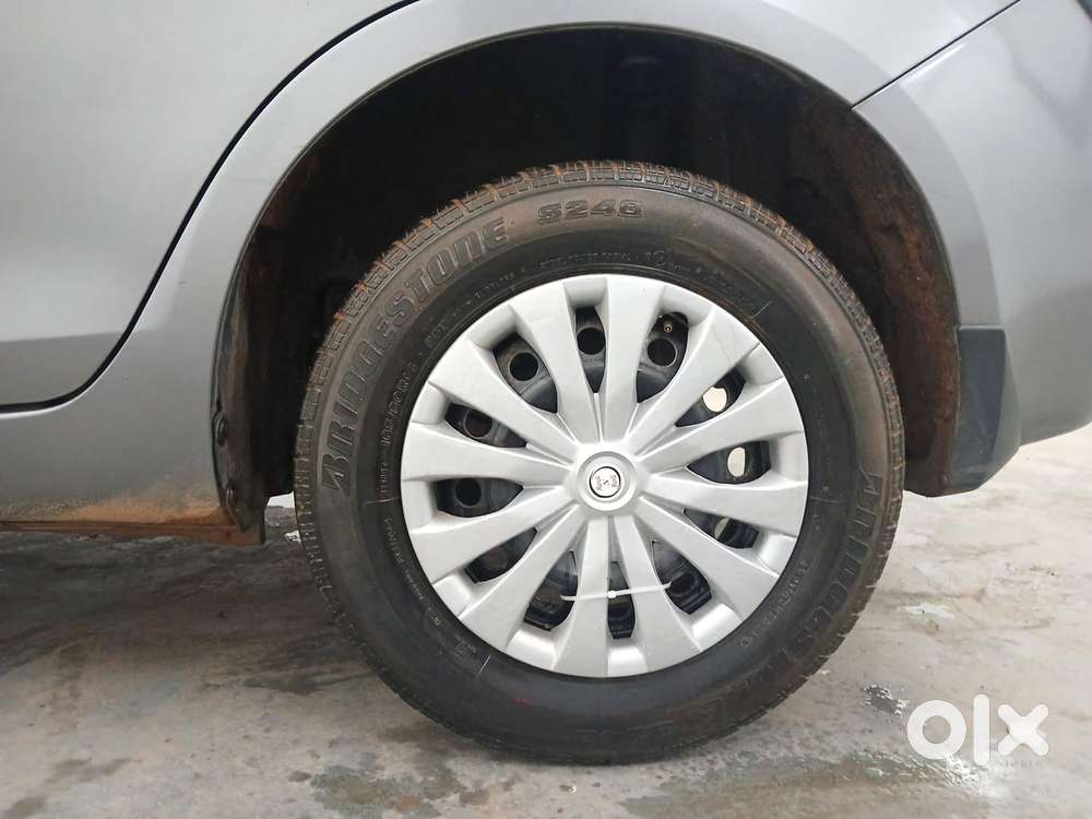 Maruti Suzuki Swift Dzire 1.3 Vxi, 2013, Petrol