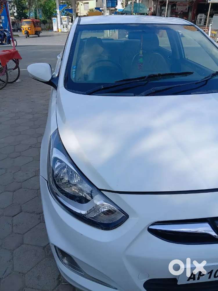 Hyundai Verna 2011 Petrol 107000 Km Driven