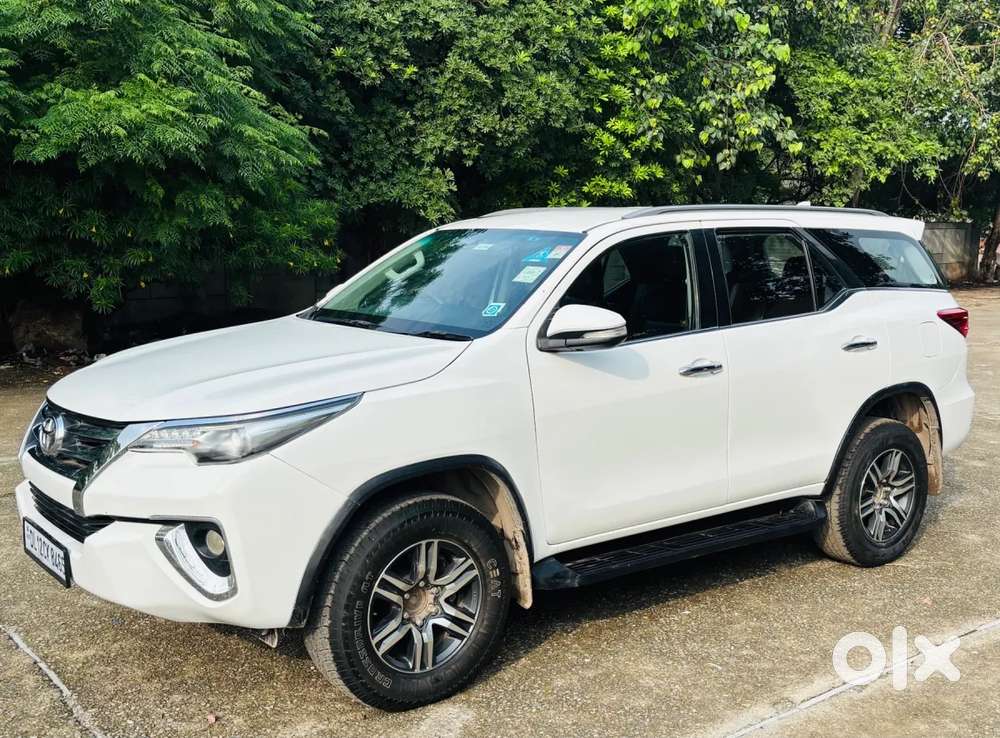 Toyota Fortuner 4x2 At, 2016, Diesel