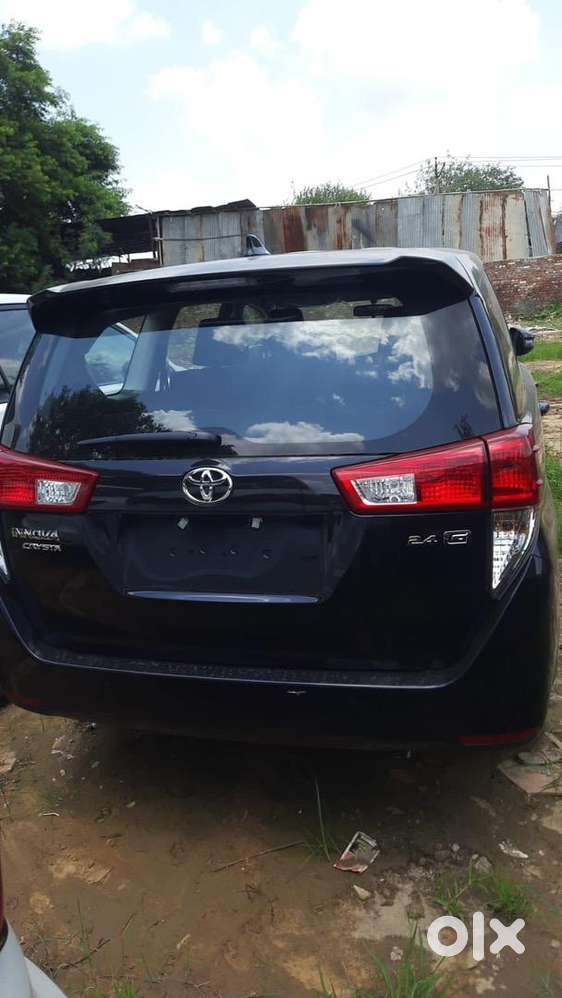 Toyota Innova Crysta 2022 Diesel Well Maintained