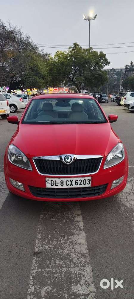 Skoda Rapid 1.6 Mpi At Elegance, 2012, Petrol