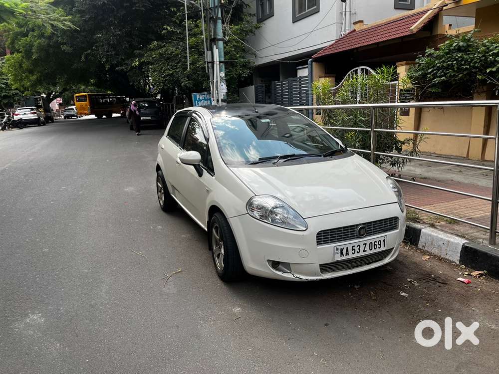 Fiat Punto Diesel 2011 Year Car