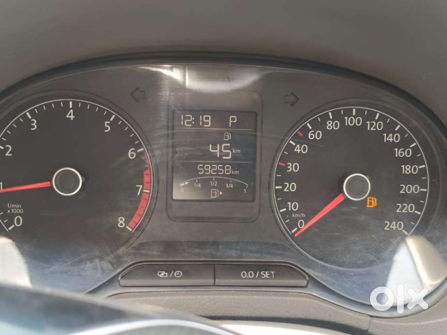 Volkswagen Vento Petrol Highline At, 2017, Petrol