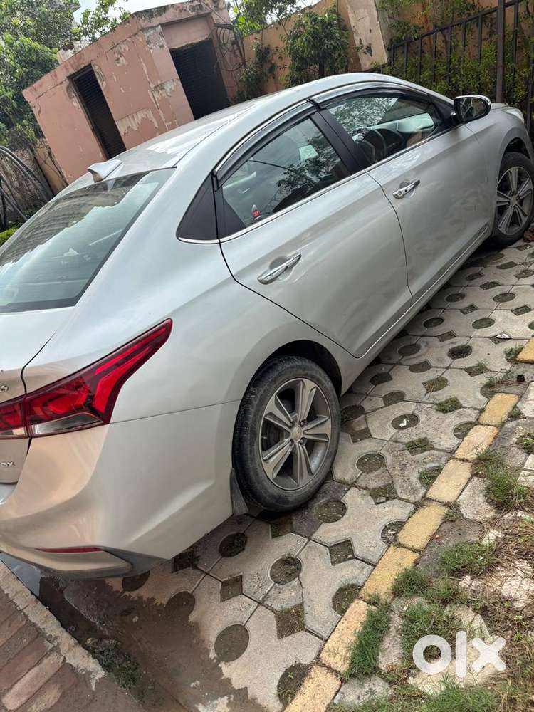 Hyundai Verna 2018 Petrol Automatic
