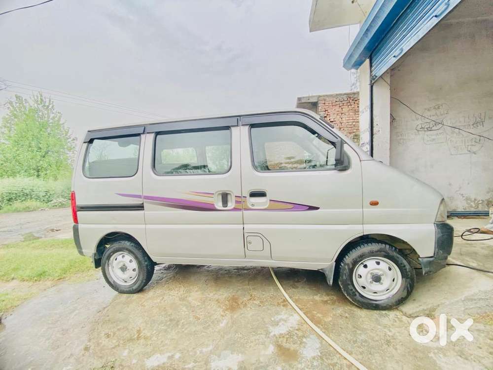 Maruti Suzuki Eeco 2015
