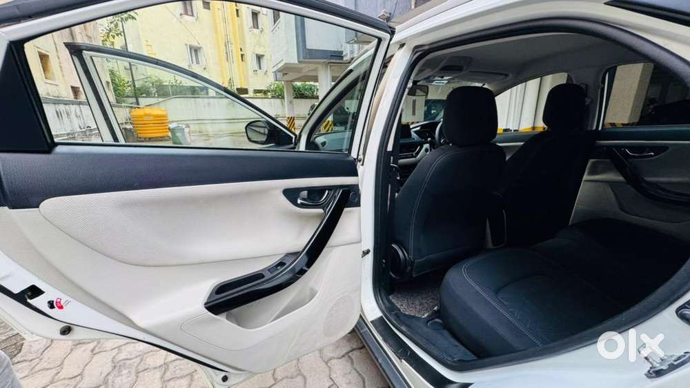 Tata Nexon 2020 Petrol Good Condition With Brand New Tyres