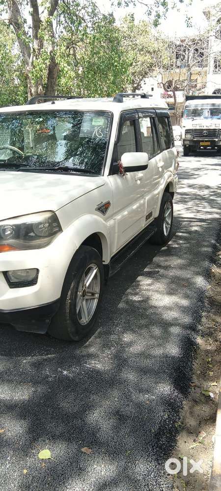 Mahindra Scorpio S6 Plus, 2017, Diesel