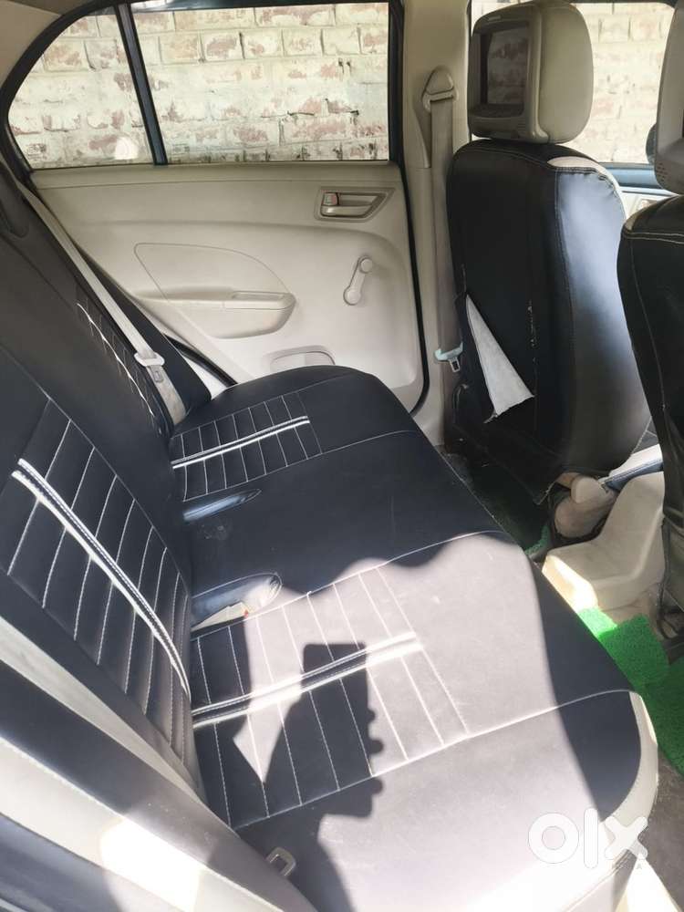 Maruti Suzuki Dzire Cng & Hybrids 135000 Km Driven
