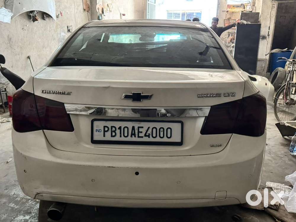 Chevrolet Cruze 2011 Diesel Good Condition