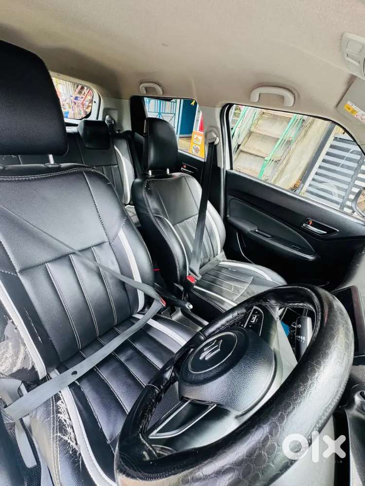 Swift Maruti Suzuki 2023