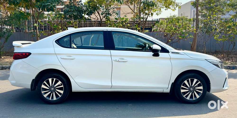 Honda City V Mt Exclusive, 2024, Petrol