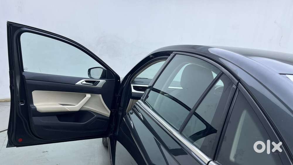 Volkswagen Virtus 1.0 Topline Tsi At, 2023, Petrol