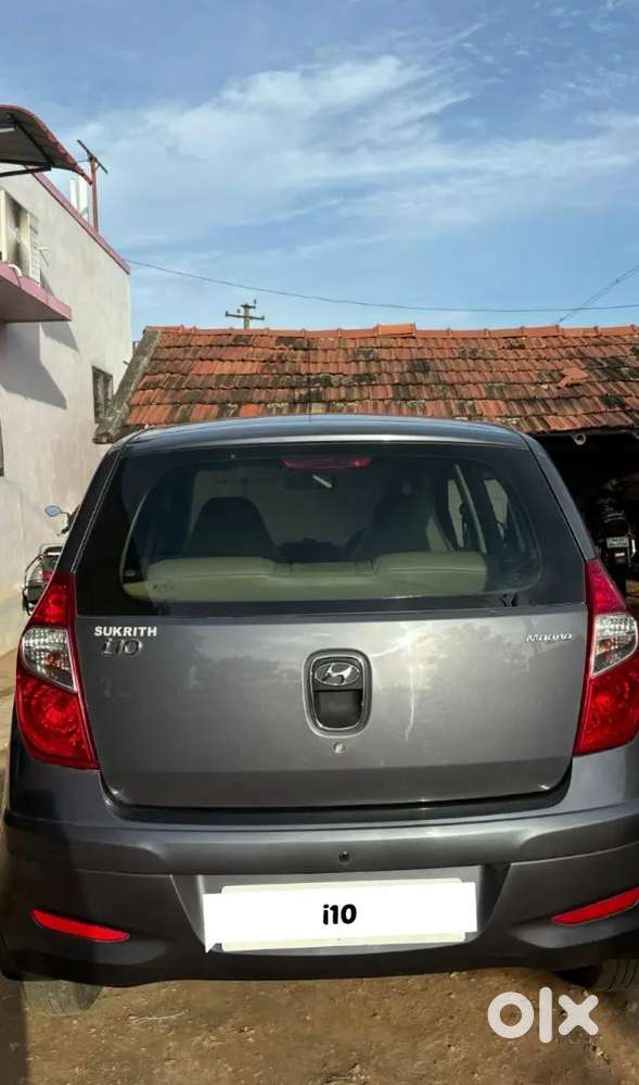 Hyundai I10 Magna 1 1 M
2015 Model
Petrol
81000 Km Driven 
3rd Owner