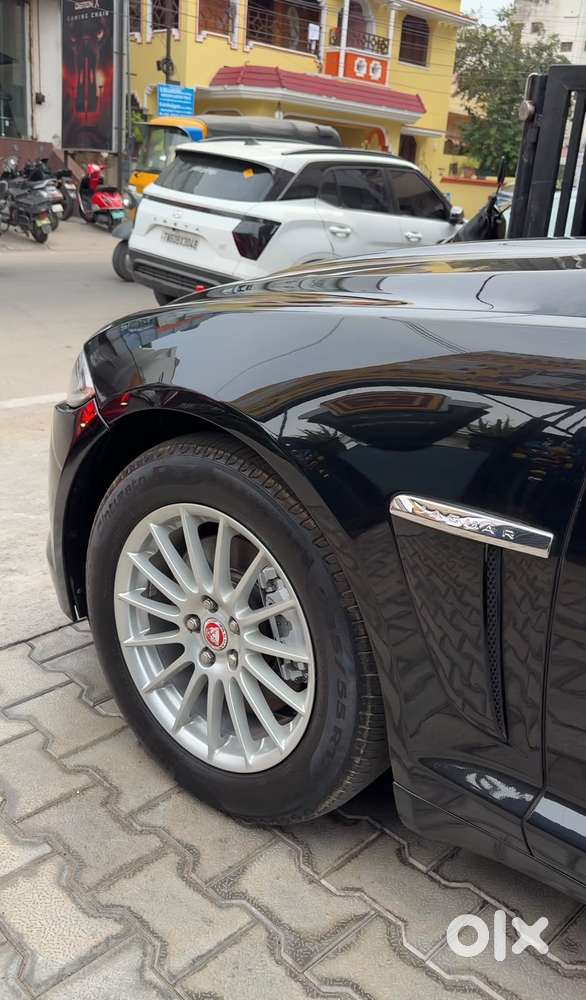 Jaguar Xf 2.0 Diesel Portfolio, 2015