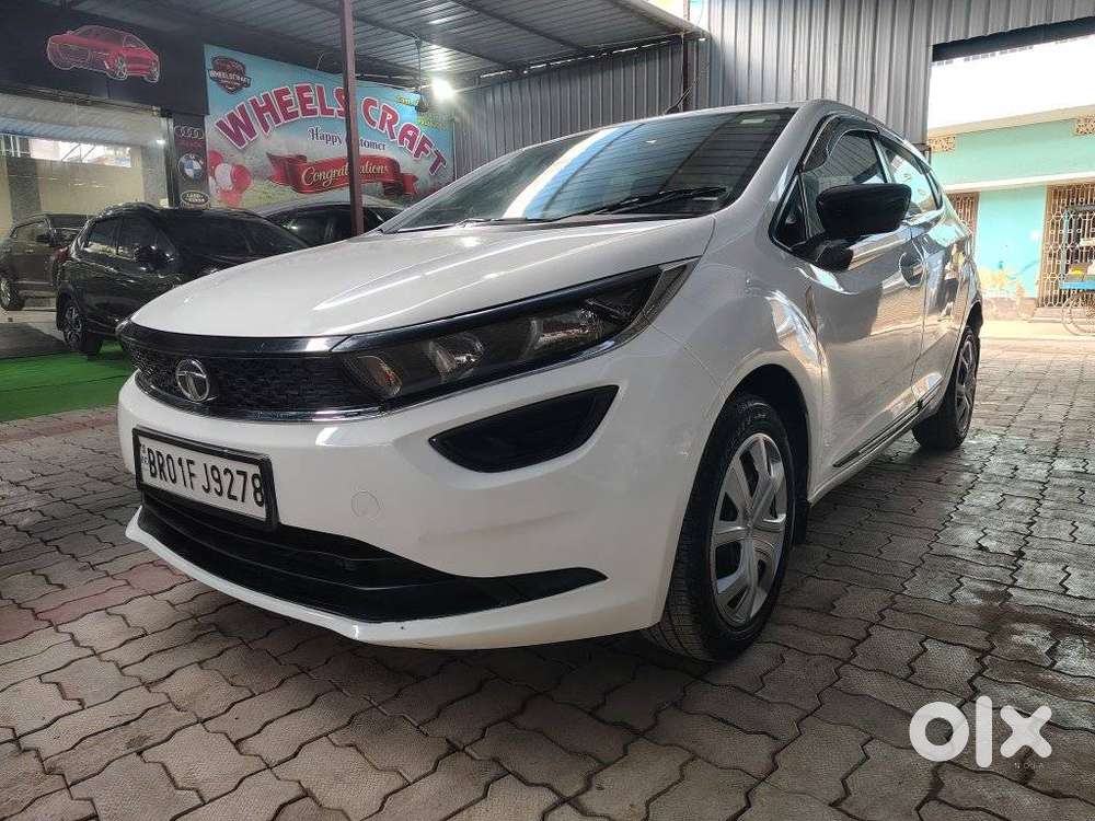 Tata Altroz 1.2 Xm Plus, 2021, Petrol