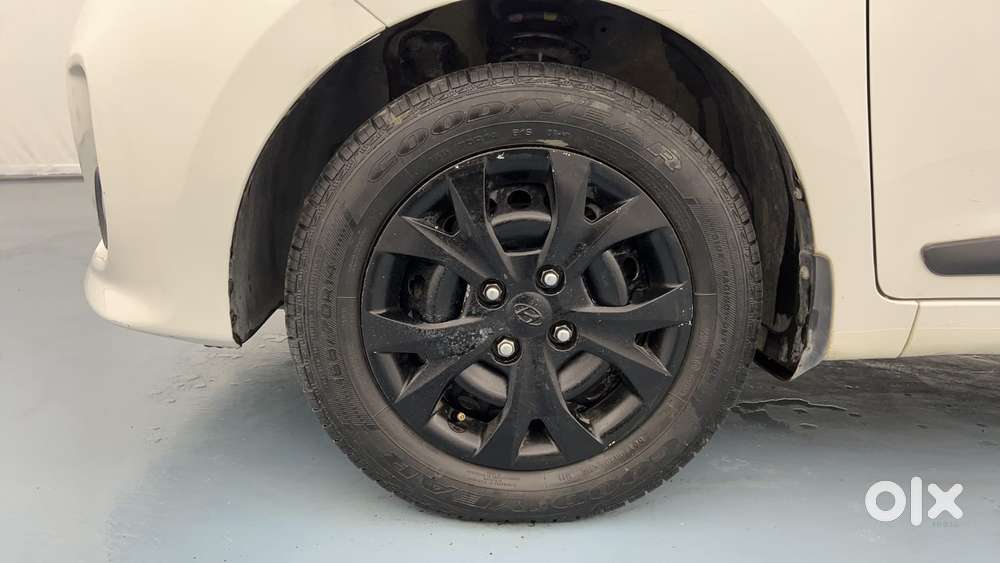 Hyundai Grand I10 1.2 Kappa Sportz, 2016, Petrol