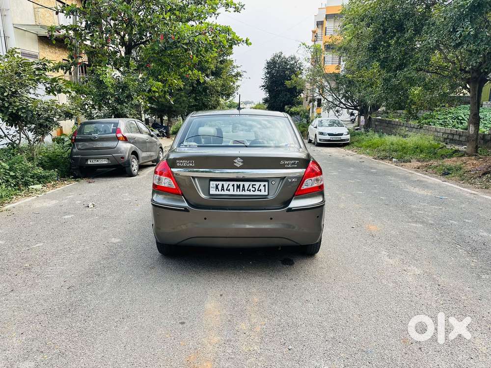 Maruti Suzuki Swift Dzire Vxi(o) Mt, 2016, Petrol