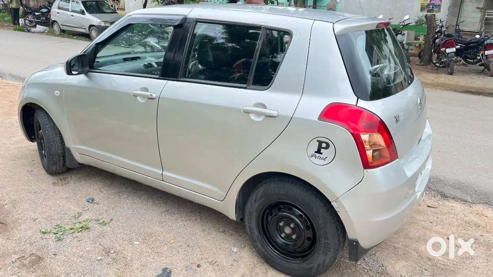 Swift Maruti Suzuki 2009 2nd Owner