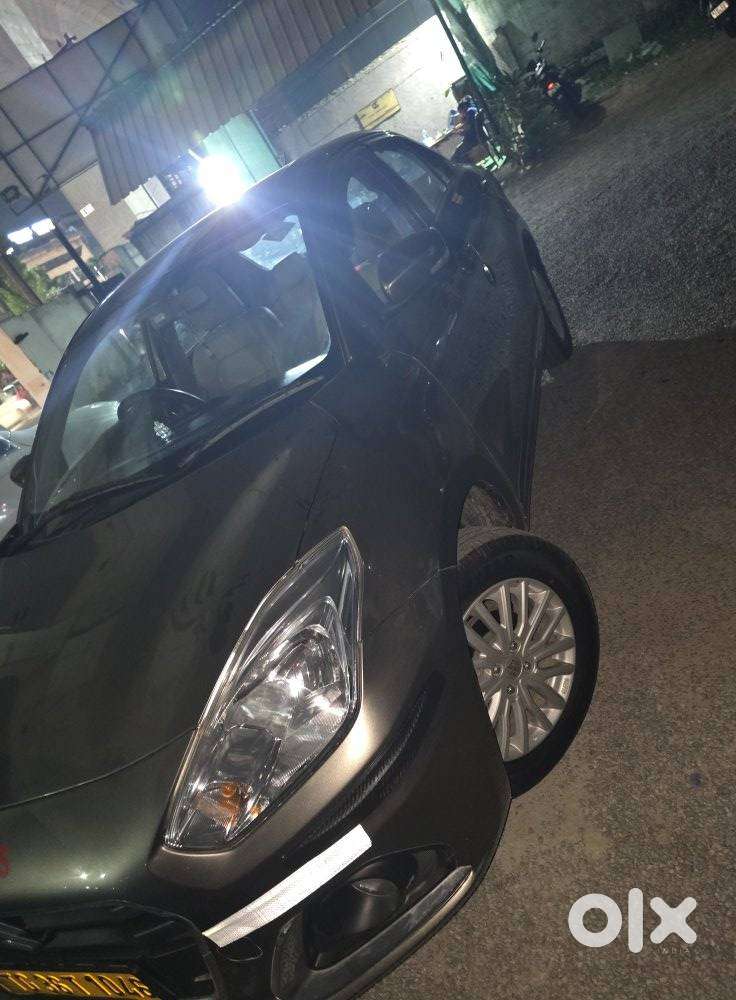 Maruti Suzuki Dzire 1.2 Zxi Cng, 2024, Cng & Hybrids