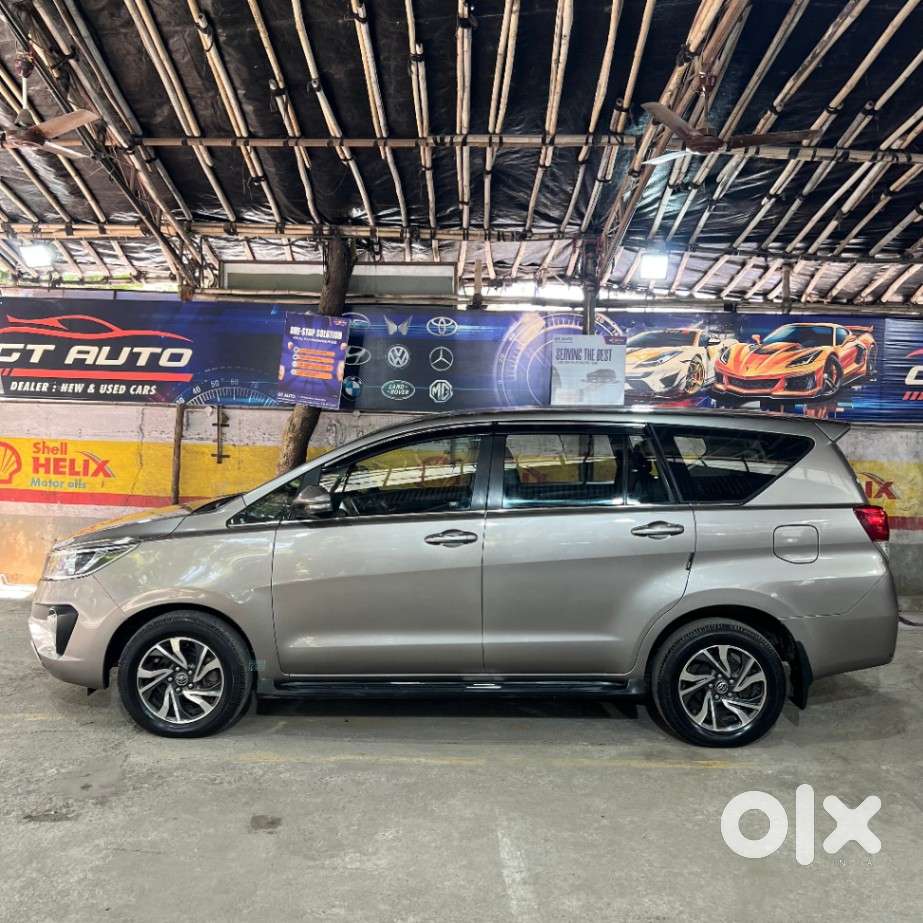Toyota Innova Crysta [2020-ongoing] 2.4 Gx 7 Str, 2021, Diesel