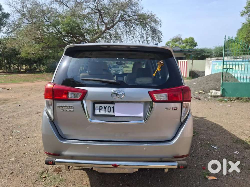 Toyota Innova Crysta 2017 Upgraded To 3rd Gen