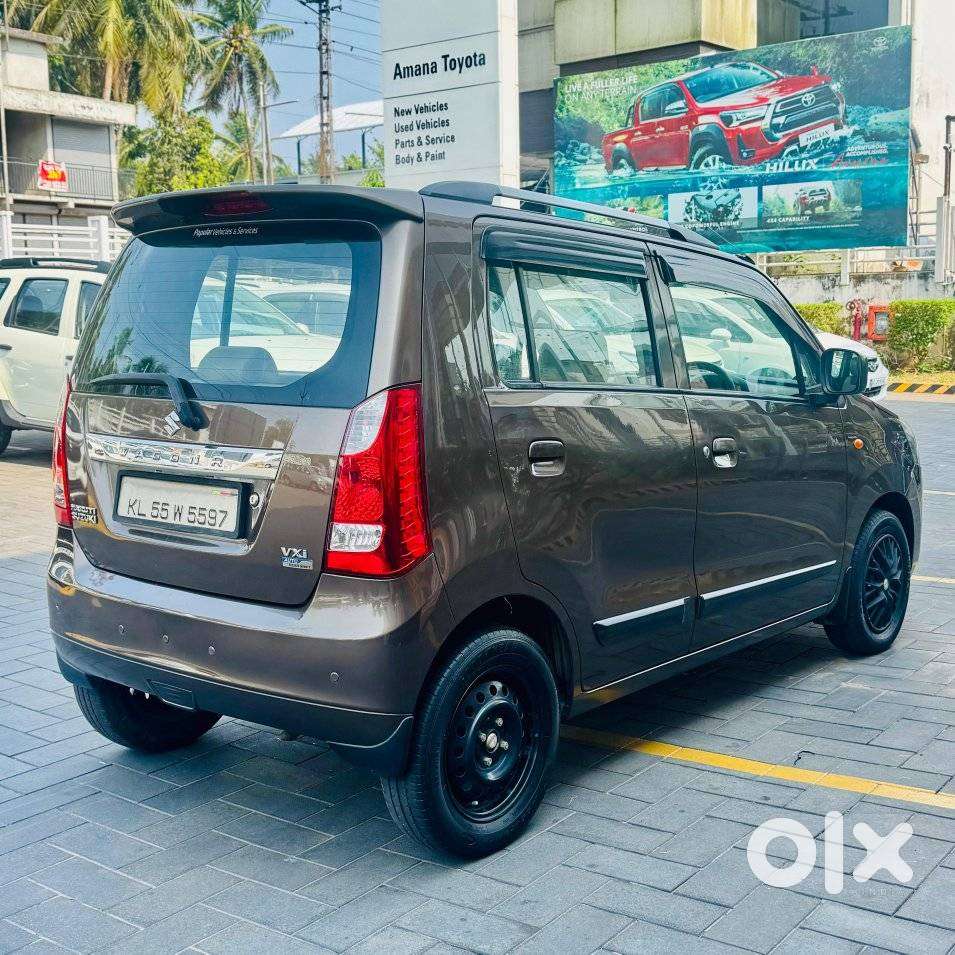 Maruti Suzuki Wagon R Amt Vxi, 2017, Petrol
