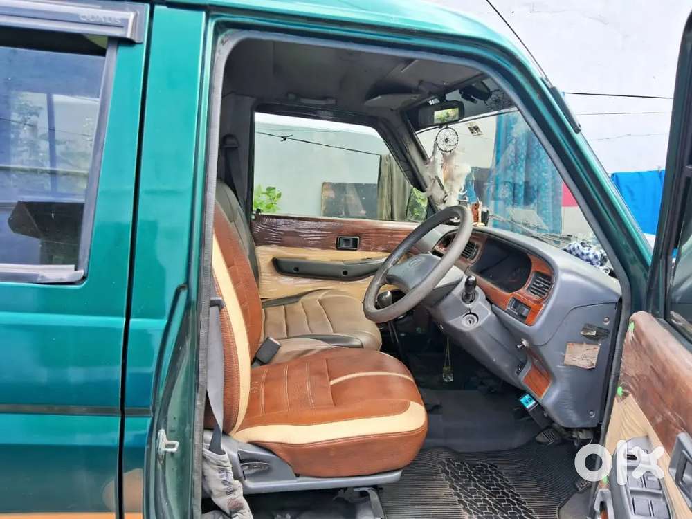 Toyota Qualis 2002