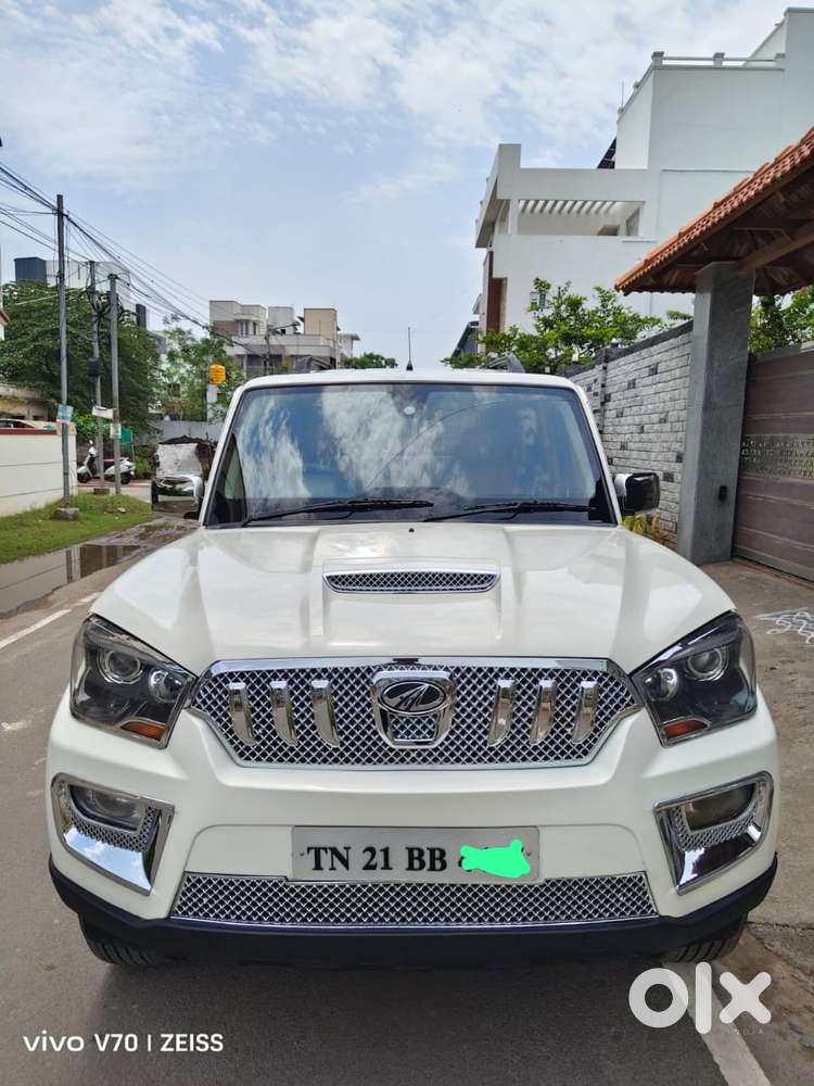 Mahindra Scorpio S10, 2015, Diesel