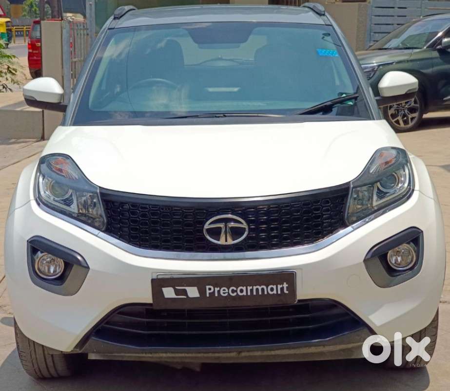 Tata Nexon 1.2 Revotron Xza Plus, 2018, Petrol