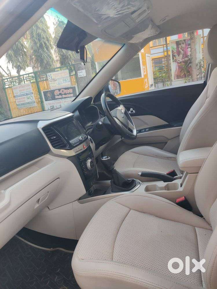 Mahindra Xuv300 W8, 2019, Petrol