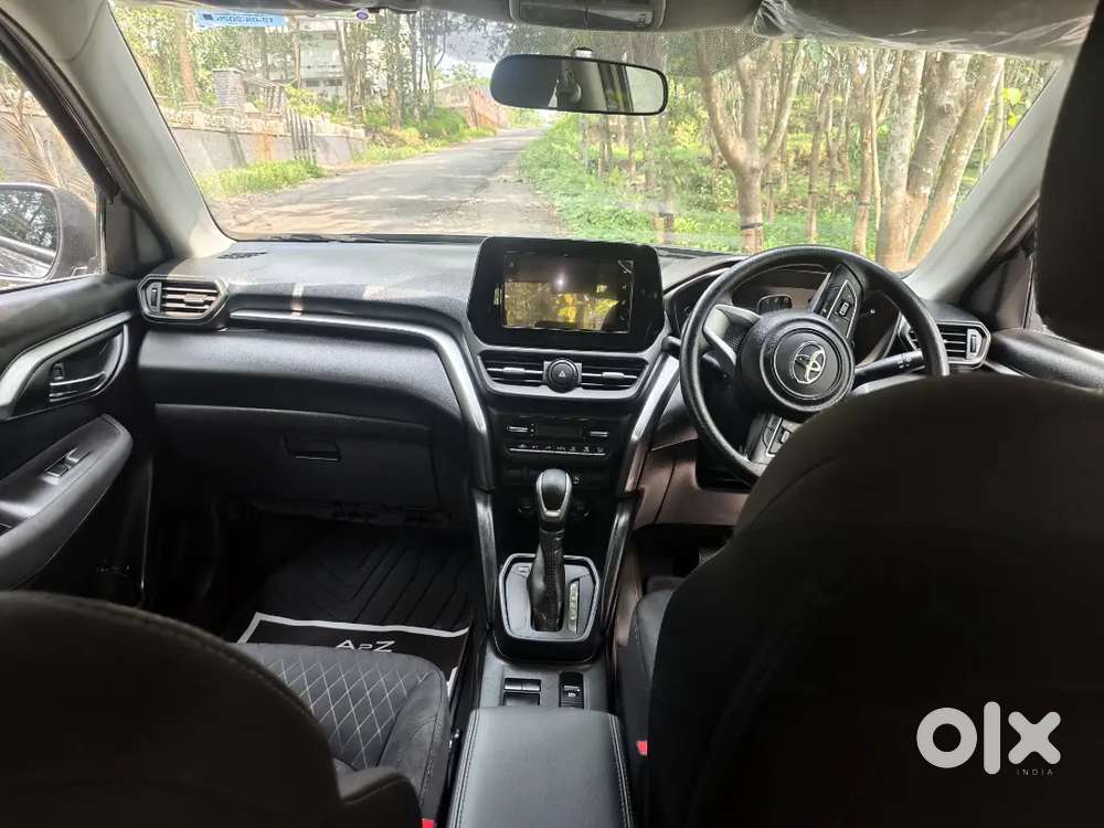 Toyota Urban Cruiser Hyryder 2025 Petrol 18000 Km Driven