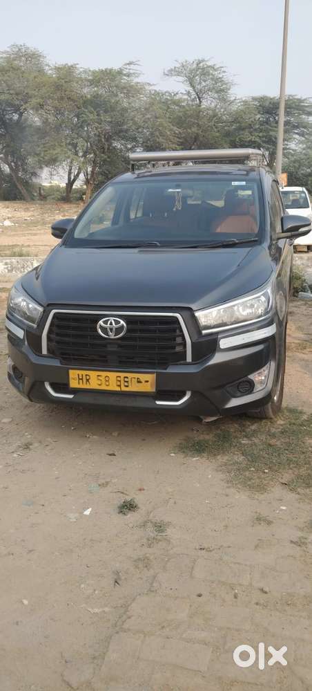 Toyota Innova Crysta 2.7 Gx Mt, 2017, Diesel
