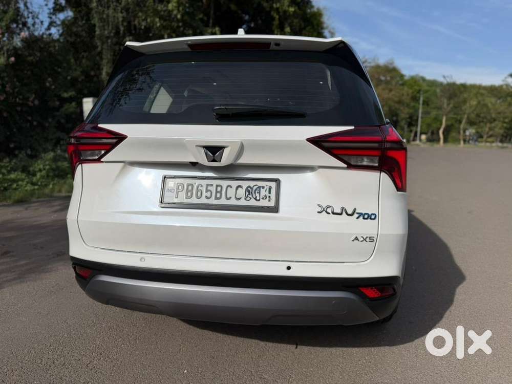 2022 Mahindra Xuv700 Ax5 Automatic