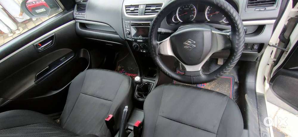 Maruti Suzuki Swift 1.2 Vxi (o), 2013, Petrol