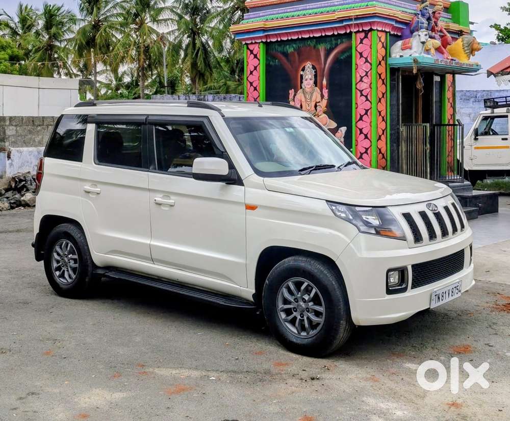 Mahindra Tuv 300 T10, 2018, Diesel