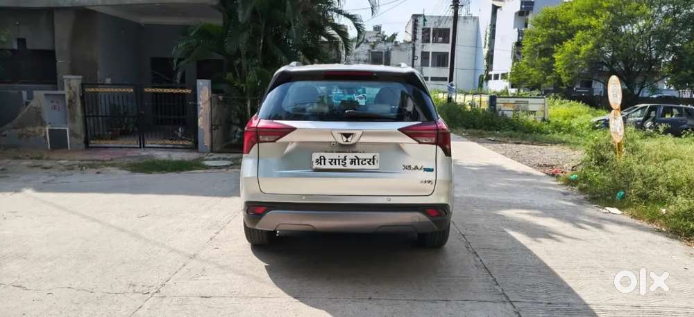 Mahindra Xuv700 2.2 Ax 7 Diesel Mt Luxury Pack Str, 2023, Diesel